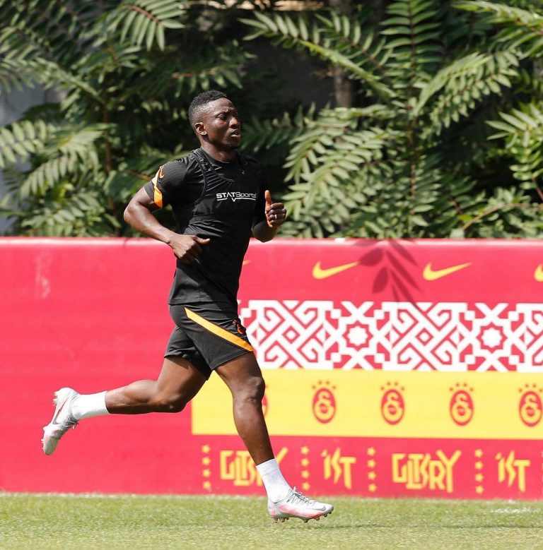 Galatasary Turn Down Option Of Signing Etebo On Permanent Deal, Heads Back To Stoke City