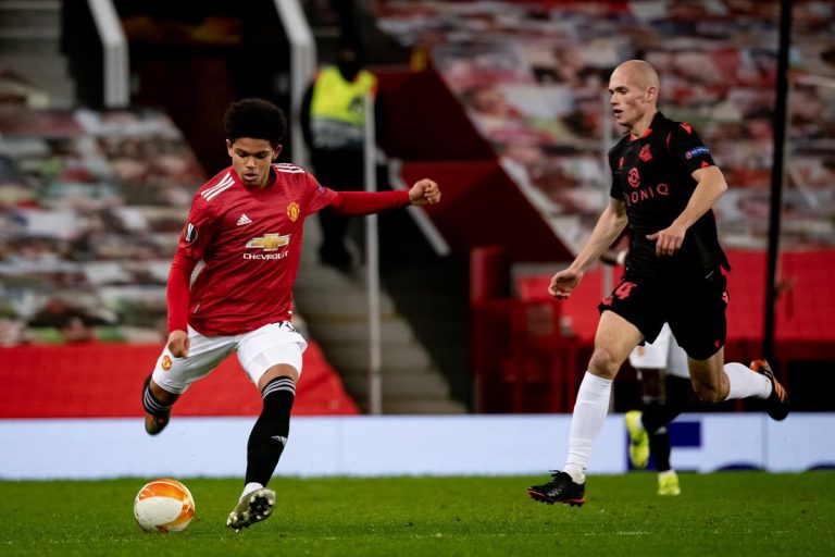 Ex Coach Of Man United Teen Wonder Shola Shoretire – His Father Is Keen To See Him Play For Nigeria
