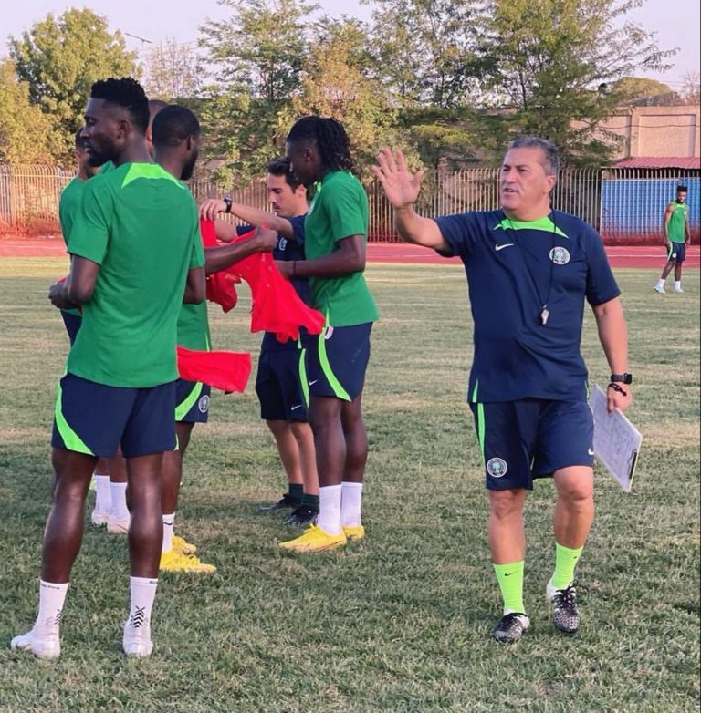 We Struggle To Get Him Clearly – Super Eagles Players Says Peseiro’s Poor English Is Hampering The Team