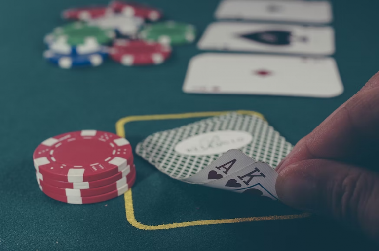 Choosing an Online Casino Game: Hints for Beginners