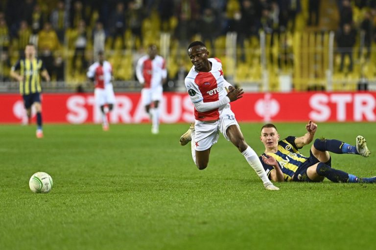 Done Deal – Ex Nigeria U20 Star Signs Four And Half Year Deal With Belgium Side KRC Genk