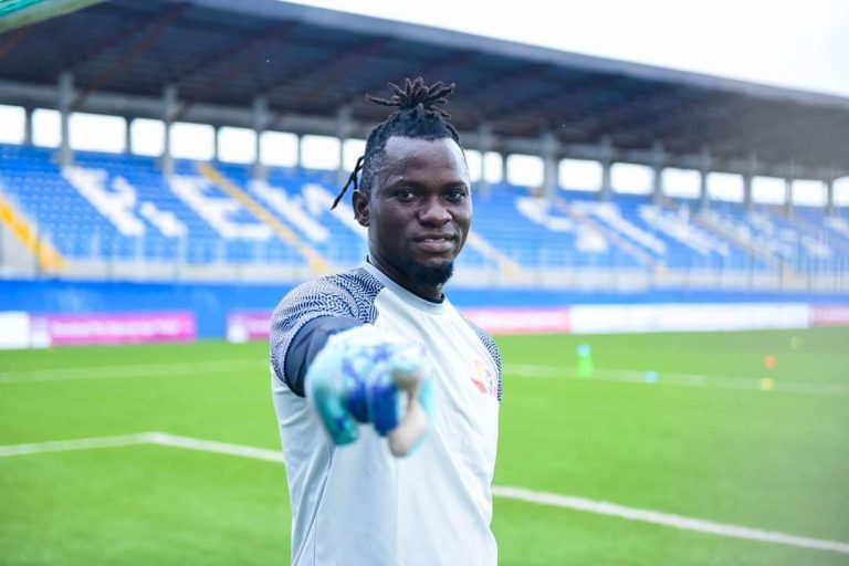 Rohr Banking On Remo Stars Goalkeeper To Expose Super Eagles Secrets In AFCON Qualifiers