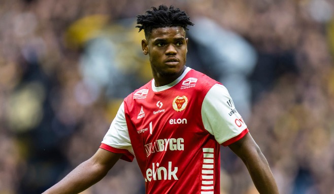 Fast Rising Nigerian Defender Snubs Move To French Ligue 1 Side Reims