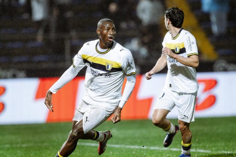 Nigeria U17 Striker Breaks Mourinho’s Heart With Goal Against Benfica