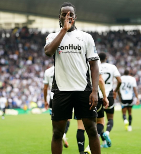 Chelle To Meet With Crystal Palace Midfielder, Asked To Be Left Out Of Unity Cup